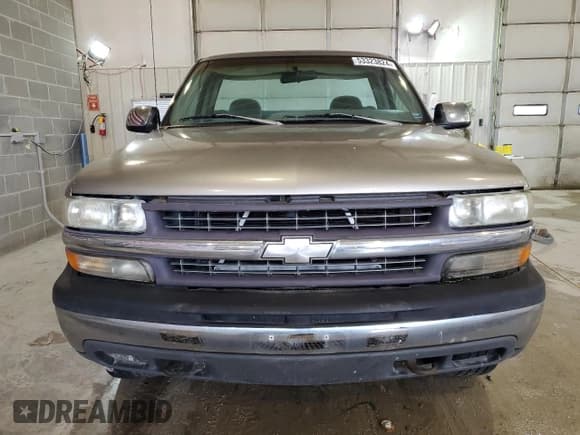 ✅ 1999 Chevrolet Silverado 1500 • VIN: 1GCEK14T8XE187754 • Лот: 41957695. Опубликован ранее на Copart с пробегом 224 945 миль. Бесплатный доступ к архиву аукционных продаж из США и подробный отчёт об истории автомобиля на DreamBid. Изображение 5.