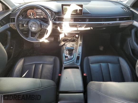 ✅ 2017 Audi A4 Premium Plus • VIN: WAUENAF47HN002900 • Lot: 92122395. Wystawiony na Copart z przebiegiem 154 809 mil. Bezpłatny archiwum sprzedaży aukcyjnych z USA i szczegółowy raport historii pojazdu na DreamBid. Zdjęcie 8.