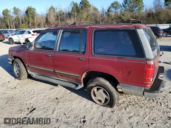 ✅ 1994 Ford Explorer Eddie Bauer • VIN: 1FMDU32X6RUC19628 • Lot: 43439994. Listed on Copart with 22,657 mi. Free auction sales archive from the USA and detailed vehicle history report at DreamBid. Image 2.