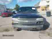 2002 Chevrolet Tahoe LT z VIN 1GNEK13Z62J202829, wystawiony jako IAAI lot #43409146 z przebiegiem Nie podano mil oraz . Historia ofert i sprzedaży dostępna na DreamBid. Obrazek 13.