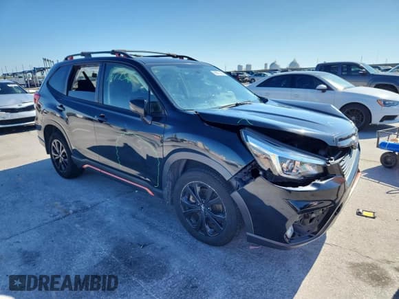✅ 2019 Subaru Forester Special Sports • VIN: JF2SKAPC1KH566201 • Lot: 89875185. Listed on Copart with 129,785 mi. Free auction sales archive from the USA and detailed vehicle history report at DreamBid. Image 4.