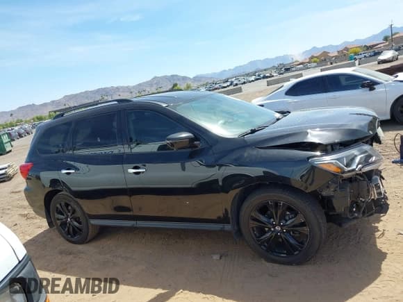 ✅ 2018 Nissan Pathfinder S • VIN: 5N1DR2MN7JC647693 • Лот: 42150728. Опубликован ранее на IAAI с пробегом 155 503 миль. Бесплатный доступ к архиву аукционных продаж из США и подробный отчёт об истории автомобиля на DreamBid. Изображение 13.
