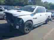 2017 Ram 1500 Night z VIN 1C6RR7MT0HS561087, wystawiony jako IAAI lot #43188191 z przebiegiem 138 239 mil mil oraz . Historia ofert i sprzedaży dostępna na DreamBid. Obrazek 2.