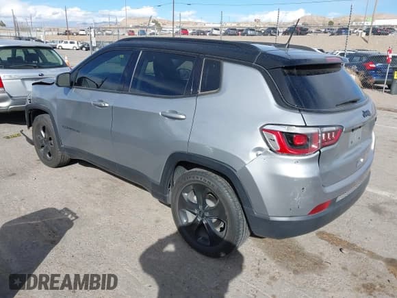 ✅ 2020 Jeep Compass Latitude • VIN: 3C4NJCBBXLT158887 • Лот: 41752495. Опубликован ранее на IAAI с пробегом 95 429 миль. Бесплатный доступ к архиву аукционных продаж из США и подробный отчёт об истории автомобиля на DreamBid. Изображение 3.