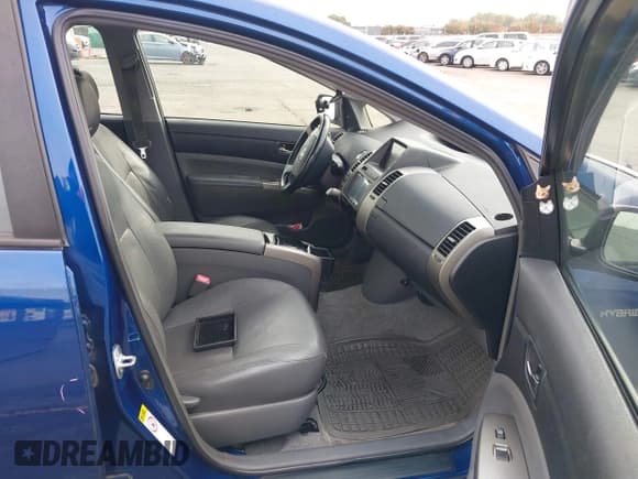 ✅ 2008 Toyota Prius • VIN: JTDKB20UX87740823 • Лот: 43562154. Опубликован ранее на IAAI с пробегом 190 028 миль. Бесплатный доступ к архиву аукционных продаж из США и подробный отчёт об истории автомобиля на DreamBid. Изображение 5.