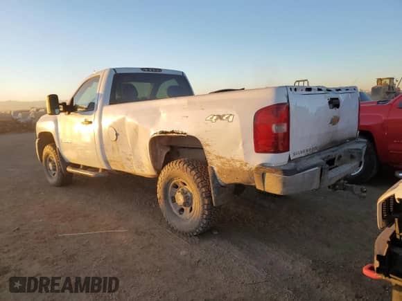 2009 Chevrolet Silverado 3500HD SRW Work Truck с VIN 1GCHK74669E110412, выставлен на аукционе Copart как лот 83442794 с пробегом Не указан миль и Списание • Salvage title. История ставок и продаж доступна на DreamBid. Изображение 2.