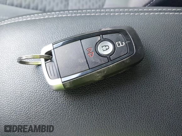 ✅ 2021 Ford Escape SE • VIN: 1FMCU9G68MUA42720 • Lot: 43084643. Listed on IAAI with Not provided. Free auction sales archive from the USA and detailed vehicle history report at DreamBid. Image 11.