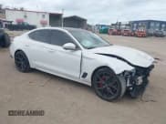 ✅ 2022 Genesis G70 Launch Edition • VIN: KMTG14TE4NU082214 • Lot: 43582661. Wystawiony na IAAI z przebiegiem 49 429 mil. Bezpłatny archiwum sprzedaży aukcyjnych z USA i szczegółowy raport historii pojazdu na DreamBid. Zdjęcie 1.