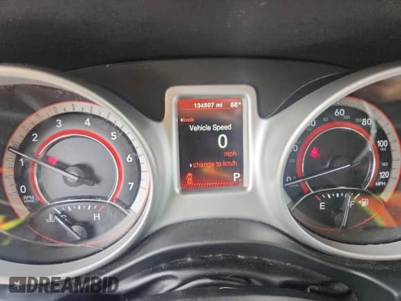 2018 Dodge Journey SXT с VIN 3C4PDCBG0JT521769, выставлен на аукционе Copart как лот 81673055 с пробегом 134 507 миль миль и Списание • Salvage title. История ставок и продаж доступна на DreamBid. Изображение 9.