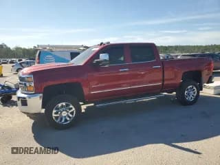 ✅ 2018 Chevrolet Silverado 2500HD LTZ • VIN: 1GC1KWEY1JF116208 • Lot: 58021995. Wystawiony na Copart z przebiegiem 196 817 mil. Bezpłatny archiwum sprzedaży aukcyjnych z USA i szczegółowy raport historii pojazdu na DreamBid. Zdjęcie 1.