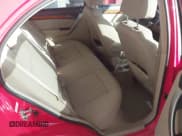 ✅ 2010 Chevrolet Aveo 1LT • VIN: KL1TD5DE0AB135528 • Lot: 40914769. Wystawiony na IAAI z przebiegiem Nie podano. Bezpłatny archiwum sprzedaży aukcyjnych z USA i szczegółowy raport historii pojazdu na DreamBid. Zdjęcie 8.