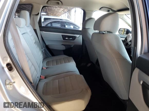 ✅ 2017 Honda CR-V LX • VIN: 5J6RW5H30HL000747 • Lot: 84973675. Wystawiony na Copart z przebiegiem 87 208 mil. Bezpłatny archiwum sprzedaży aukcyjnych z USA i szczegółowy raport historii pojazdu na DreamBid. Zdjęcie 11.