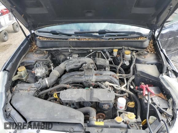 ✅ 2014 Subaru Outback 2.5i • VIN: 4S4BRBAC3E1264216 • Lot: 62476425. Listed on Copart with 174,354 mi. Free auction sales archive from the USA and detailed vehicle history report at DreamBid. Image 11.