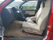 ✅ 2006 Chevrolet Colorado 3LT • VIN: 1GCDT136668158299 • Лот: 83816605. Опубликован ранее на Copart с пробегом 64 279 миль. Бесплатный доступ к архиву аукционных продаж из США и подробный отчёт об истории автомобиля на DreamBid. Изображение 7.