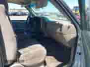 ✅ 2006 GMC Sierra 1500 SLE1 • VIN: 2GTEC13T461103654 • Lot: 42270978. Listed on IAAI with Not provided. Free auction sales archive from the USA and detailed vehicle history report at DreamBid. Image 5.