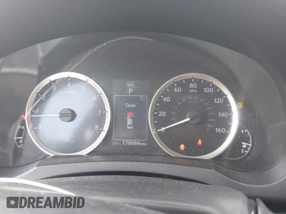 ✅ 2014 Lexus IS 250 • VIN: JTHCF1D26E5015446 • Lot: 42916639. Listed on IAAI with 178,684 mi. Free auction sales archive from the USA and detailed vehicle history report at DreamBid. Image 7.