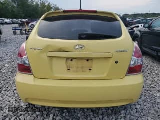 ✅ 2010 Hyundai Accent SE • VIN: KMHCN3AC0AU176917 • Lot: 68659554. Wystawiony na Copart z przebiegiem 41 369 mil. Bezpłatny archiwum sprzedaży aukcyjnych z USA i szczegółowy raport historii pojazdu na DreamBid. Zdjęcie 6.