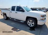 ✅ 2017 Chevrolet Silverado 1500 Custom • VIN: 1GCRCPEH4HZ131316 • Lot: 67631995. Wystawiony na Copart z przebiegiem 135 473 mil. Bezpłatny archiwum sprzedaży aukcyjnych z USA i szczegółowy raport historii pojazdu na DreamBid. Zdjęcie 4.