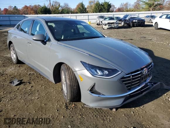 2022 Hyundai Sonata SE z VIN 5NPEG4JA1NH146580, wystawiony jako Copart lot #65192962 z przebiegiem 6 767 mil mil oraz . Historia ofert i sprzedaży dostępna na DreamBid. Obrazek 1.