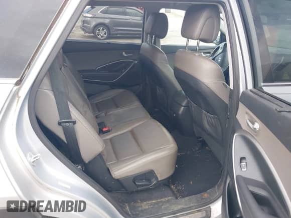 2017 Hyundai Santa Fe SE с VIN KM8SN4HFXHU244734, выставлен на аукционе IAAI как лот 43323823 с пробегом 103 000 миль миль и . История ставок и продаж доступна на DreamBid. Изображение 8.