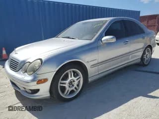 ✅ 2003 Mercedes-Benz C AMG • VIN: WDBRF65J23F409496 • Лот: 77491234. Опубликован ранее на Copart с пробегом Не указан. Бесплатный доступ к архиву аукционных продаж из США и подробный отчёт об истории автомобиля на DreamBid. Изображение 1.