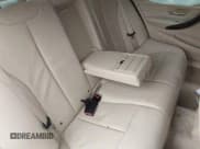 ✅ 2015 BMW 3 Series 320i • VIN: WBA3B1G56FNT63135 • Lot: 42244926. Wystawiony na IAAI z przebiegiem Nie podano. Bezpłatny archiwum sprzedaży aukcyjnych z USA i szczegółowy raport historii pojazdu na DreamBid. Zdjęcie 8.