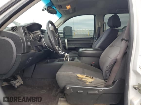 ✅ 2009 Chevrolet Silverado 2500HD LT • VIN: 1GCHK53669F143510 • Lot: 91436395. Wystawiony na Copart z przebiegiem 206 980 mil. Bezpłatny archiwum sprzedaży aukcyjnych z USA i szczegółowy raport historii pojazdu na DreamBid. Zdjęcie 7.