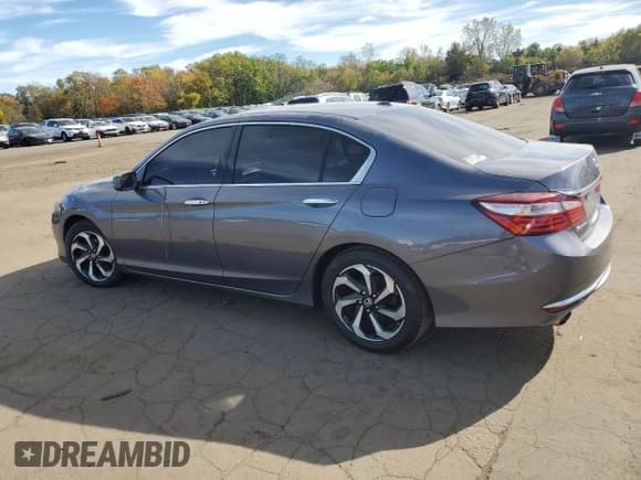 ✅ 2016 Honda Accord EX-L • VIN: 1HGCR3F04GA009155 • Лот: 87052685. Опубликован ранее на Copart с пробегом 135 876 миль. Бесплатный доступ к архиву аукционных продаж из США и подробный отчёт об истории автомобиля на DreamBid. Изображение 2.