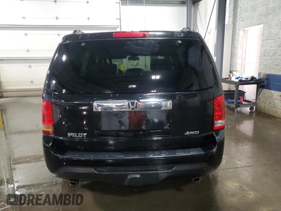 ✅ 2013 Honda Pilot EX-L • VIN: 5FNYF4H58DB019931 • Lot: 85209255. Listed on Copart with 187,419 mi. Free auction sales archive from the USA and detailed vehicle history report at DreamBid. Image 6.