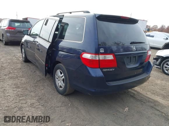 ✅ 2007 Honda Odyssey EX-L • VIN: 5FNRL38677B053475 • Lot: 43654189. Wystawiony na IAAI z przebiegiem 198 291 mil. Bezpłatny archiwum sprzedaży aukcyjnych z USA i szczegółowy raport historii pojazdu na DreamBid. Zdjęcie 3.