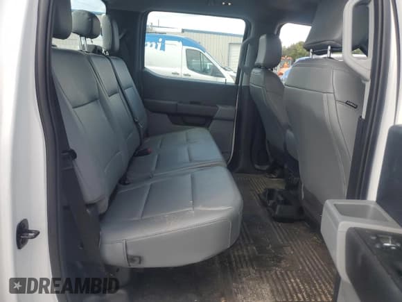 ✅ 2024 Ford F-250 XL • VIN: 1FT7W2AA2RED06780 • Лот: 69590304. Опубликован ранее на Copart с пробегом 489 миль. Бесплатный доступ к архиву аукционных продаж из США и подробный отчёт об истории автомобиля на DreamBid. Изображение 10.