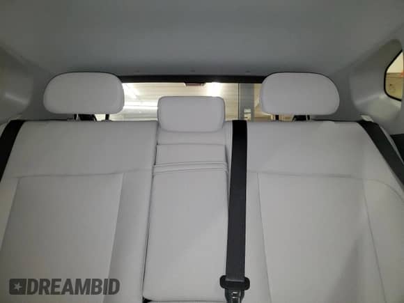 2024 Hyundai Kona SEL with VIN KM8HCCAB9RU063711, listed as a Copart auction lot 83563674 with 5,995 mi miles and Salvage title. Bid and sale history available at DreamBid. Image 10.