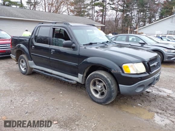 ✅ 2004 Ford Explorer Sport Trac XLS • VIN: 1FMZU77K14UB72995 • Lot: 43706475. Listed on IAAI with 251,010 mi. Free auction sales archive from the USA and detailed vehicle history report at DreamBid. Image 1.