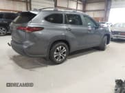 ✅ 2024 Toyota Highlander LE • VIN: 5TDKDRBH1RS541475 • Lot: 43758462. Listed on IAAI with 41,092 mi. Free auction sales archive from the USA and detailed vehicle history report at DreamBid. Image 4.