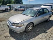 ✅ 2002 Honda Accord SE • VIN: 1HGCG668X2A091009 • Lot: 62550375. Listed on Copart with 219,652 mi. Free auction sales archive from the USA and detailed vehicle history report at DreamBid. Image 1.