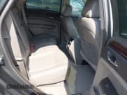 ✅ 2012 Cadillac SRX Luxury Collection • VIN: 3GYFNAE35CS641592 • Lot: 42382400. Wystawiony na IAAI z przebiegiem 150 559 mil. Bezpłatny archiwum sprzedaży aukcyjnych z USA i szczegółowy raport historii pojazdu na DreamBid. Zdjęcie 8.