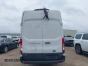 ✅ 2018 Ford Transit • VIN: 1FTBW3XMXJKB24221 • Lot: 42425978. Wystawiony na IAAI z przebiegiem 77 666 mil. Bezpłatny archiwum sprzedaży aukcyjnych z USA i szczegółowy raport historii pojazdu na DreamBid. Zdjęcie 17.