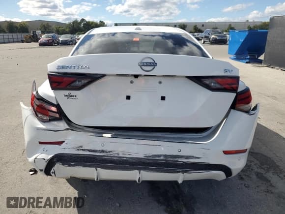 ✅ 2024 Nissan Sentra SV • VIN: 3N1AB8CV9RY297537 • Лот: 90340135. Опубликован ранее на Copart с пробегом 13 704 миль. Бесплатный доступ к архиву аукционных продаж из США и подробный отчёт об истории автомобиля на DreamBid. Изображение 6.