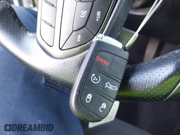 2021 Dodge Challenger R/T с VIN 2C3CDZBT8MH546483, выставлен на аукционе IAAI как лот 43293243 с пробегом 65 771 миль миль и . История ставок и продаж доступна на DreamBid. Изображение 11.