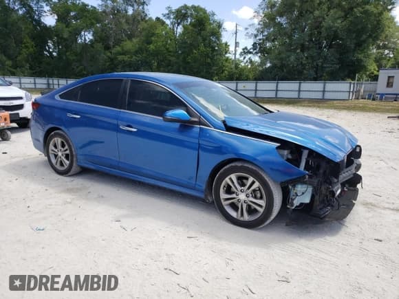 ✅ 2018 Hyundai Sonata Limited • VIN: 5NPE34AF3JH631126 • Лот: 49523123. Опубликован ранее на Copart с пробегом 69 778 миль. Бесплатный доступ к архиву аукционных продаж из США и подробный отчёт об истории автомобиля на DreamBid. Изображение 4.
