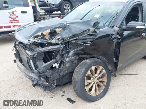 ✅ 2015 Kia Sorento EX • VIN: 5XYKUDA76FG643245 • Lot: 42802760. Wystawiony na IAAI z przebiegiem Nie podano. Bezpłatny archiwum sprzedaży aukcyjnych z USA i szczegółowy raport historii pojazdu na DreamBid. Zdjęcie 6.