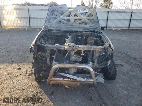 ✅ 2005 Nissan Frontier LE • VIN: 1N6AD07U15C451507 • Lot: 91926475. Listed on Copart with Not provided. Free auction sales archive from the USA and detailed vehicle history report at DreamBid. Image 5.