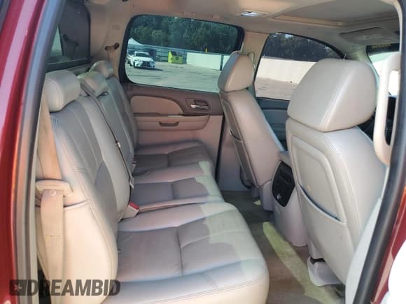 ✅ 2007 Chevrolet Avalanche LS • VIN: 3GNEC12057G152241 • Lot: 64833235. Listed on Copart with 171,524 mi. Free auction sales archive from the USA and detailed vehicle history report at DreamBid. Image 10.