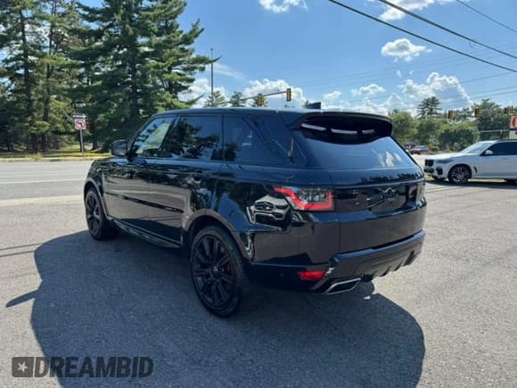 ✅ 2021 Land Rover Range Rover Sport HST • VIN: SALWS2RU4MA760110 • Lot: 69492655. Wystawiony na Copart z przebiegiem 131 857 mil. Bezpłatny archiwum sprzedaży aukcyjnych z USA i szczegółowy raport historii pojazdu na DreamBid. Zdjęcie 4.