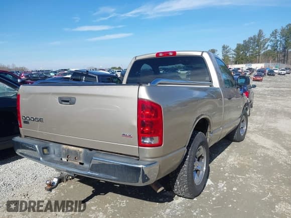 ✅ 2003 Dodge 1500 ST • VIN: 1D7HA16D73J638363 • Лот: 41421656. Опубликован ранее на IAAI с пробегом 207 687 миль. Бесплатный доступ к архиву аукционных продаж из США и подробный отчёт об истории автомобиля на DreamBid. Изображение 4.