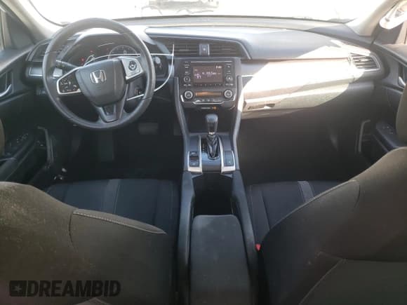 ✅ 2019 Honda Civic LX • VIN: 2HGFC2F68KH585483 • Лот: 90494625. Опубликован ранее на Copart с пробегом 85 942 миль. Бесплатный доступ к архиву аукционных продаж из США и подробный отчёт об истории автомобиля на DreamBid. Изображение 8.