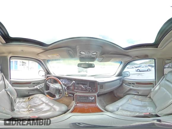 ✅ 2002 Cadillac Escalade • VIN: 1GYEK63NX2R214559 • Lot: 65007924. Wystawiony na Copart z przebiegiem 242 738 mil. Bezpłatny archiwum sprzedaży aukcyjnych z USA i szczegółowy raport historii pojazdu na DreamBid. Zdjęcie 13.