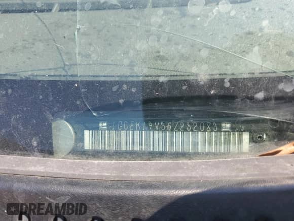 2006 Chevrolet Silverado 1500 LS z VIN 1GCEK19V36Z232083, wystawiony jako Copart lot #67372024 z przebiegiem Nie podano mil oraz Szkoda całkowita • Salvage title. Historia ofert i sprzedaży dostępna na DreamBid. Obrazek 13.