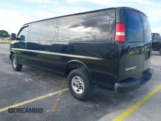 ✅ 2016 GMC Savana Cargo • VIN: 1GTW7BFG8G1132076 • Lot: 43834394. Wystawiony na IAAI z przebiegiem 154 256 mil. Bezpłatny archiwum sprzedaży aukcyjnych z USA i szczegółowy raport historii pojazdu na DreamBid. Zdjęcie 3.