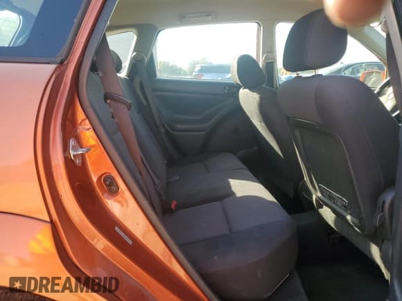 ✅ 2005 Pontiac Vibe • VIN: 5Y2SL63805Z401782 • Lot: 87221935. Listed on Copart with 231,332 mi. Free auction sales archive from the USA and detailed vehicle history report at DreamBid. Image 10.